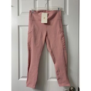 Fabletics Mila Pocket Capri